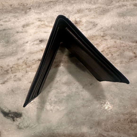 Louis Vuitton Epi Black Marco Wallet - Picture 6 of 12